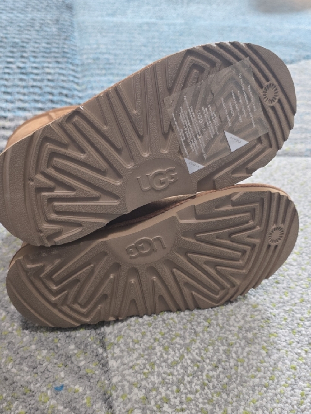 UGG Short Shearling Boots in Chestnut Suede - Picture 8 of 8